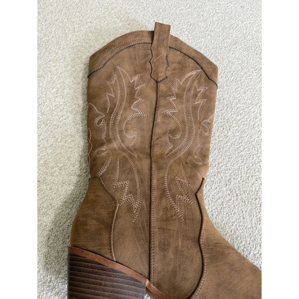 IUV Women's Western Cowboy Boots Taupe Embroidered Mid Calf Block Heel US 8